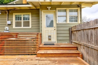 Charming Remodeled Craftsman Bungalow Near OKC Hotspots!!