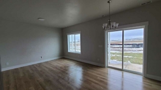 109 Hillcrest D