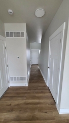 109 Hillcrest D