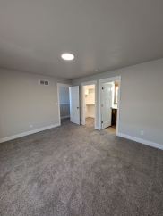 109 Hillcrest D