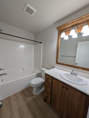 109 Hillcrest D