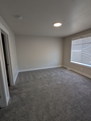 109 Hillcrest D