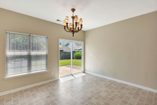 Spacious 4-Bedroom Home for Rent in Sought-After Brickhope Greens