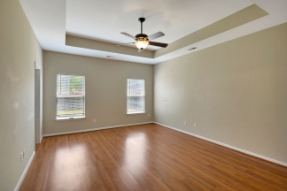Spacious 4-Bedroom Home for Rent in Sought-After Brickhope Greens