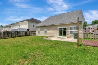 Spacious 4-Bedroom Home for Rent in Sought-After Brickhope Greens