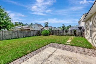 Spacious 4-Bedroom Home for Rent in Sought-After Brickhope Greens