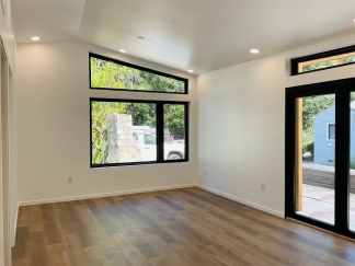 Walnut Ave 20480  B