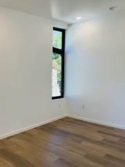 Walnut Ave 20480  B