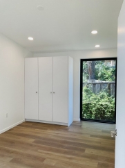 Walnut Ave 20480  B