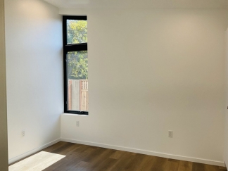Walnut Ave 20480  B