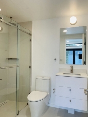Walnut Ave 20480  B