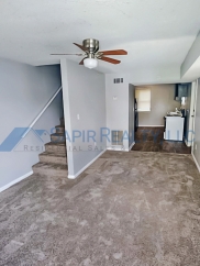 Charming 2-Bed Duplex Retreat at 774 Lilly Ave Unit B, Macon – Cozy Living Awaits!