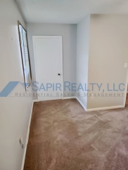 Charming 2-Bed Duplex Retreat at 774 Lilly Ave Unit B, Macon – Cozy Living Awaits!