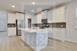 17609 Chino Ln - R15 - BW+ - Pink Team