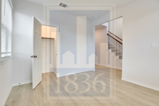 17609 Chino Ln - R15 - BW+ - Pink Team