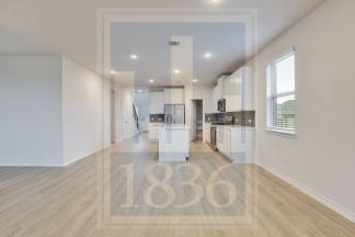 17609 Chino Ln - R15 - BW+ - Pink Team