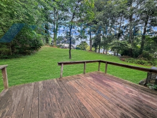 6224 Wellington Dr.