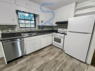 6224 Wellington Dr - Sizzling Summer Steal! Move in by Aug 15th and choose your reward — a FREE 55 Smart TV or a $250 Amazon gift card, on us! Don’t miss out!