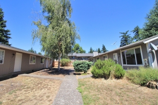 Spacious Powell 2 Bedroom Apartment