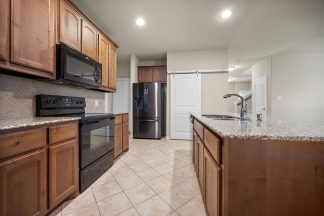 4 Bedroom Fort Worth Estate