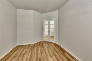 Welcome Home to Limehouse Village!