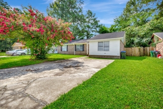 Now Available! Pet-Friendly 2BR Duplex in Gadsden Acres
