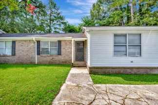 Now Available! Pet-Friendly 2BR Duplex in Gadsden Acres