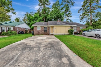 Charming 2-Bedroom Duplex in Gadsden Acres – Available Now!