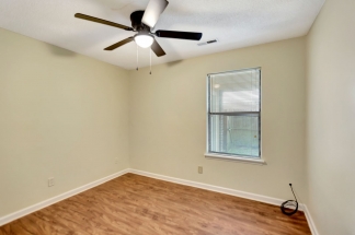 Charming 2-Bedroom Duplex in Gadsden Acres – Available Now!