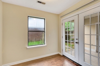 Charming 2-Bedroom Duplex in Gadsden Acres – Available Now!