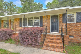 Spacious and Charming Brick Ranch in the Heart of Summerville