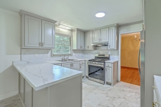 Spacious and Charming Brick Ranch in the Heart of Summerville