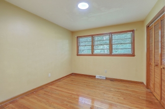 Spacious and Charming Brick Ranch in the Heart of Summerville