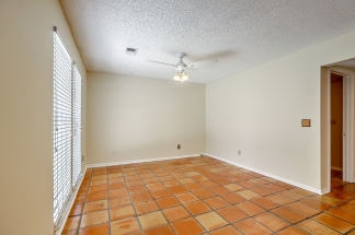 Home in Crowfield Plantation!