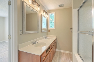 Home in Crowfield Plantation!