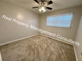2 Bedroom In Westport Rent Special