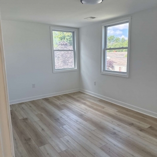 383 Cherrydale Ave