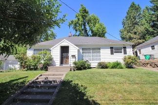 Exquisite 2 Bedroom South Burlingame Home with Lots of Character