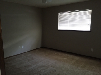 Charming Home in the Heart of Bethany!