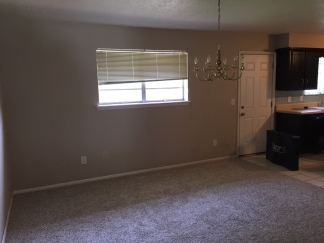 Charming Home in the Heart of Bethany!