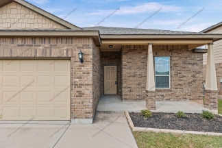 3 Bed-2 Bath- Move-In Ready in Lake Pointe
