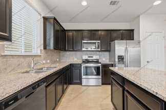 3 Bed-2 Bath- Move-In Ready in Lake Pointe
