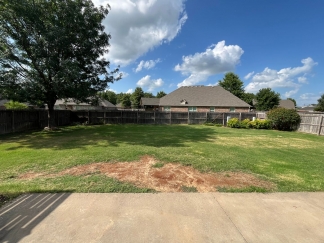 Traditional 3 Bedroom Home For Lease! Apply Today!