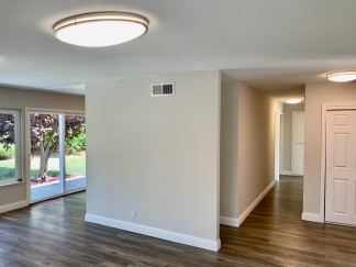 Cute Single Level Home in Great Neighborhood