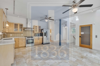 404 W Monroe St, Unit B - R25 - Pink team