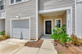 Beautiful 3-bedroom, 2.5-bathroom townhome now available in North Charleston!