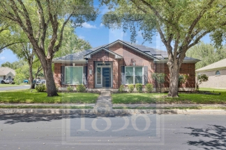 1204 Thackeray Ln - HW+ - R25 - Red Team