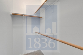 1204 Thackeray Ln - HW+ - R25 - Red Team