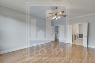 1204 Thackeray Ln - HW+ - R25 - Red Team