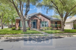 1204 Thackeray Ln - HW+ - R25 - Red Team